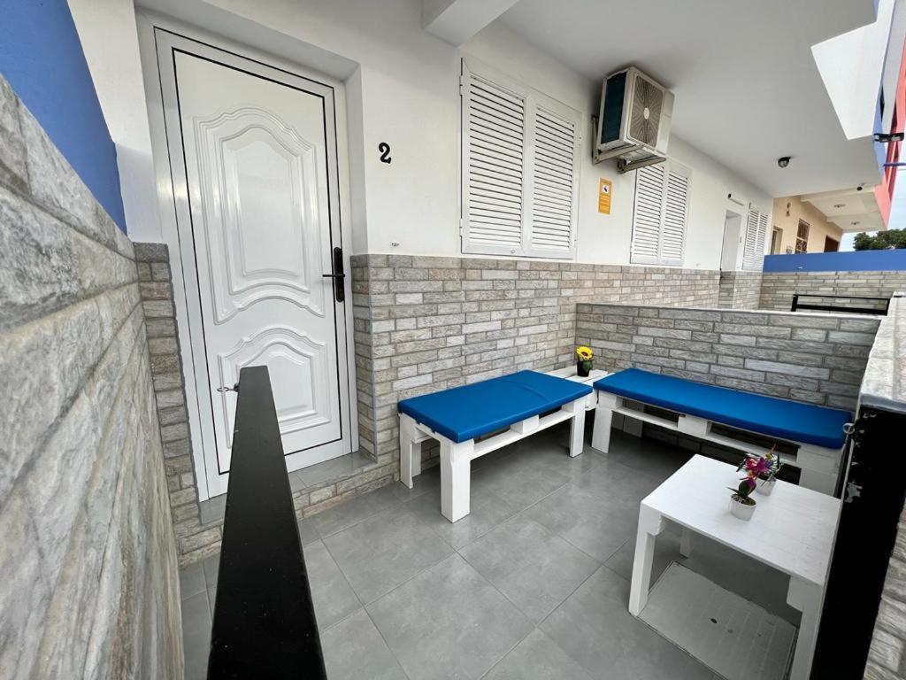 Animos! Apartments: Modern City & Beach Getaway for Nomads & Families Santa Maria Exterior photo